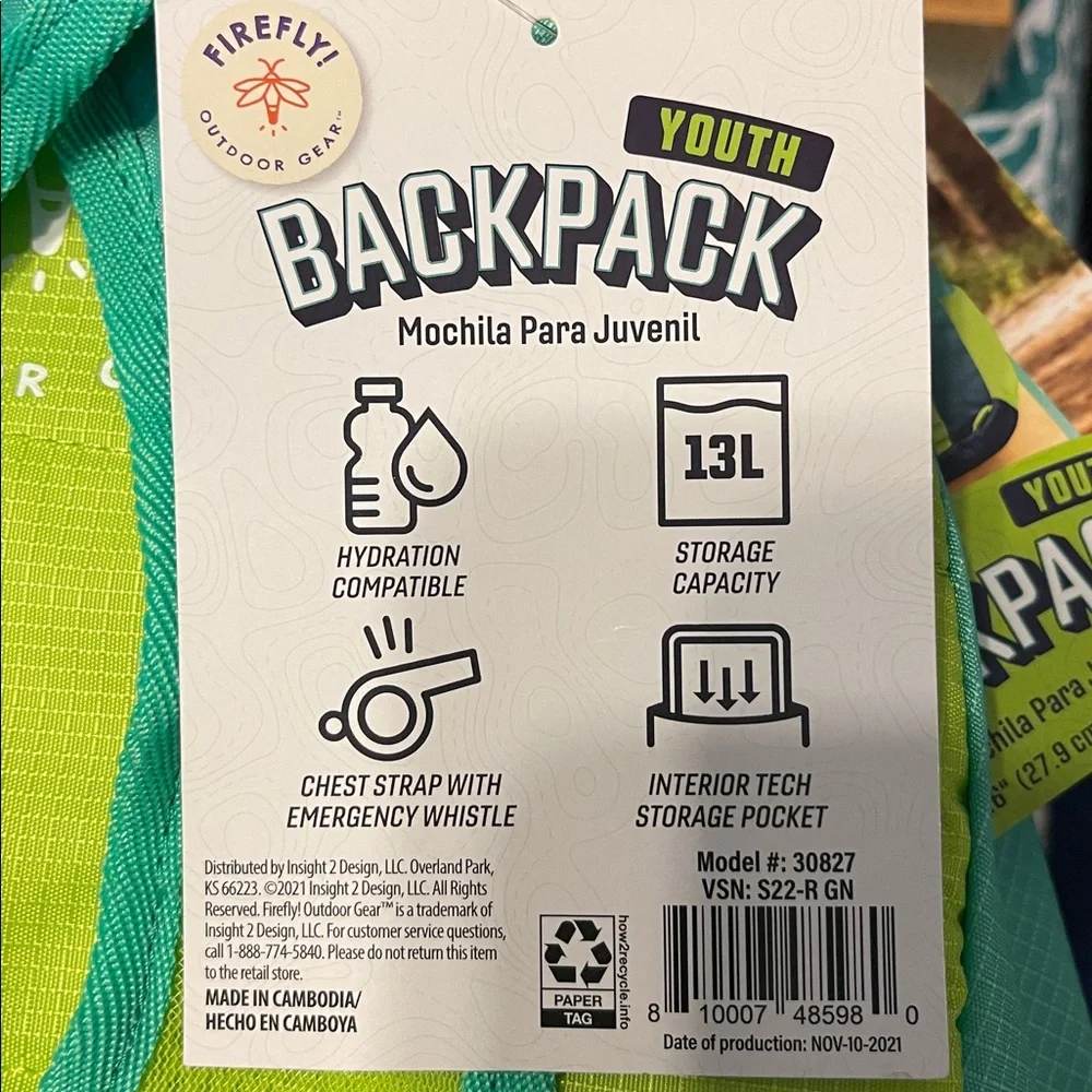 NWT - Firefly Outdoor Gear! Youth Backpack - Blue and Green for ages 9-12